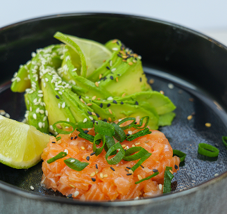 01. TARTARE DE SAUMON AVOCAT